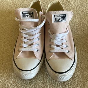 Pale pink converse